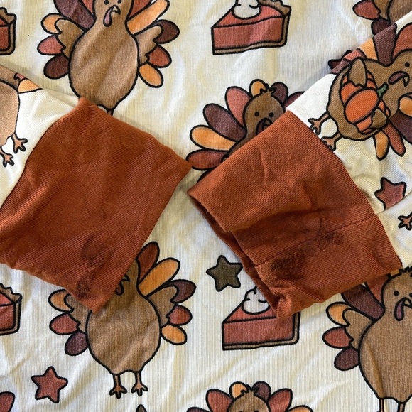 Caden lane Thanksgiving bamboo pajama top - Picture 3 of 5